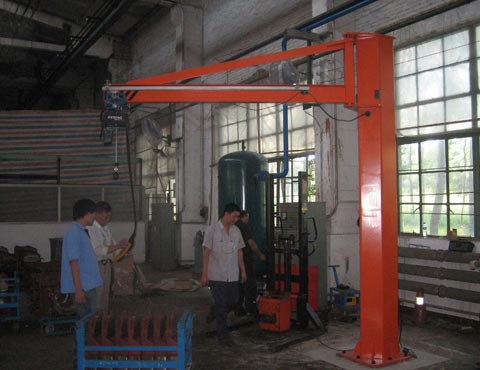 BZD-A型柱式懸臂吊（300°回轉）.jpg