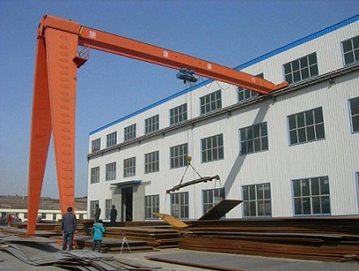 MHB型半門式起重機.jpg
