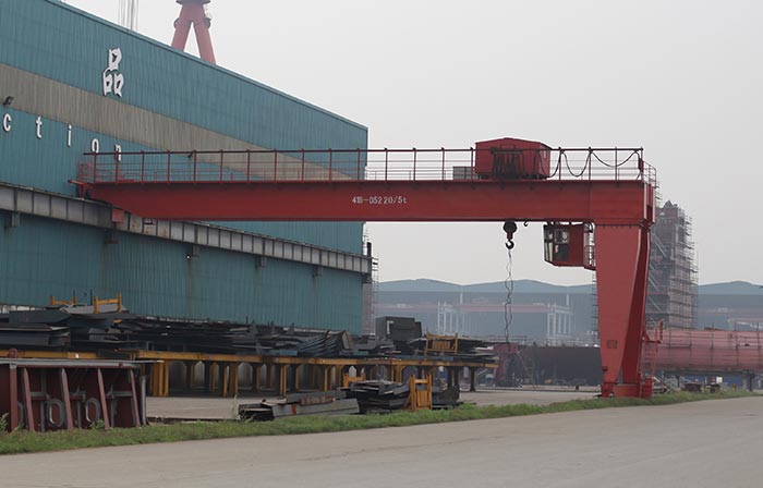 MGB型半門式起重機.jpg
